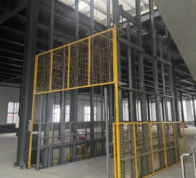 板桥镇请详细介绍一下货梯安装在室外的维护方法